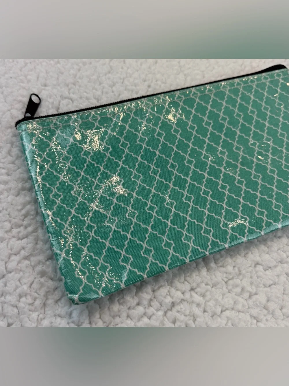Unbranded teal white